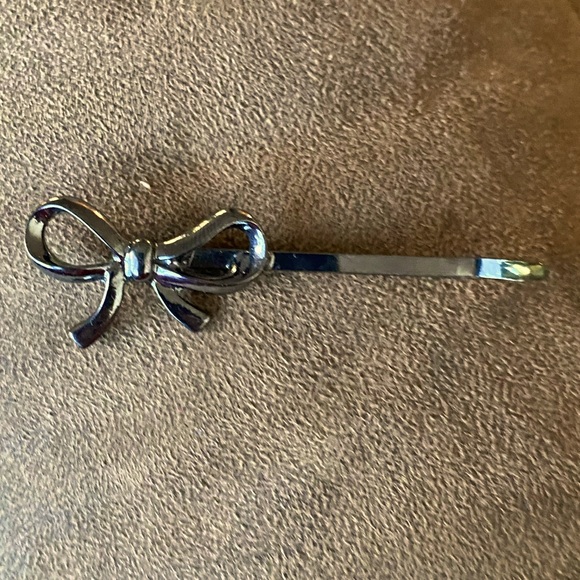 Bow Bobby Pin and a Heath McNeese (Christian Rapper) Plaid Buttons - Picture 2 of 4